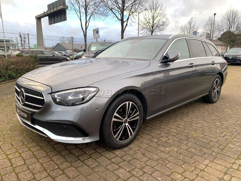 Mercedes-Benz E trieda Kombi 300 d mHEV 4MATIC A/T