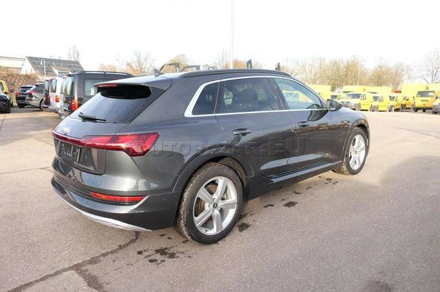 Audi E-tron 50 quattro Advanced