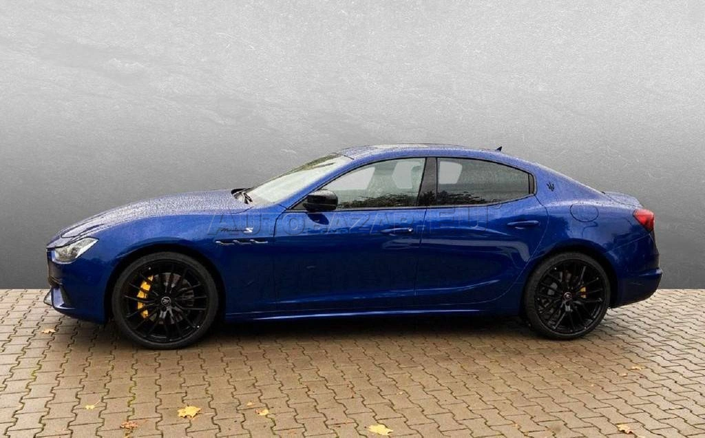 Maserati Ghibli Modena SQ4 A/T