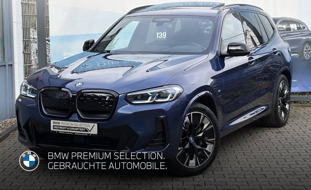 BMW iX3 A/T
