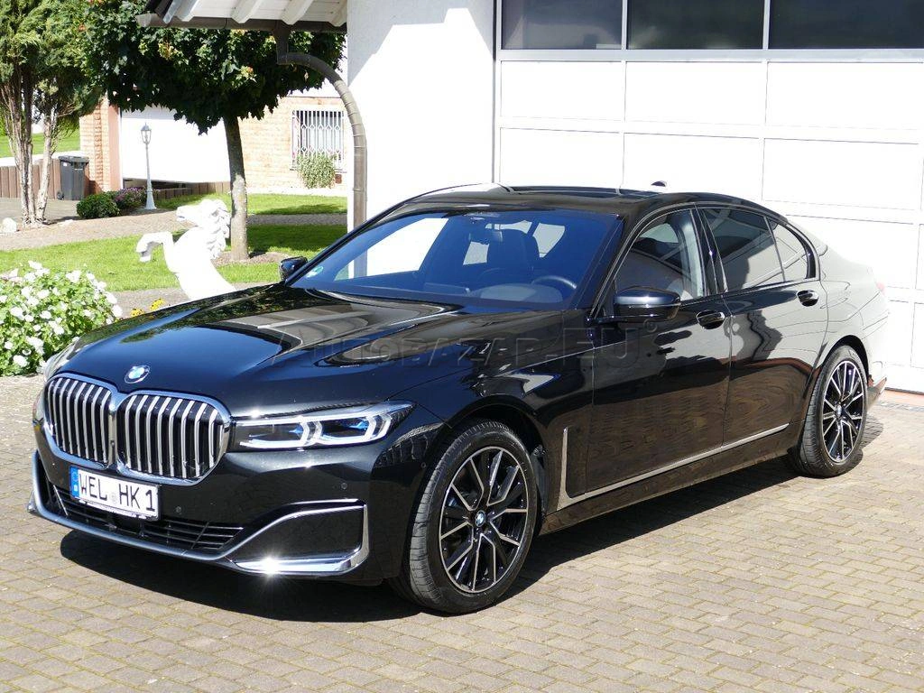 BMW Rad 7 750i xDrive A/T