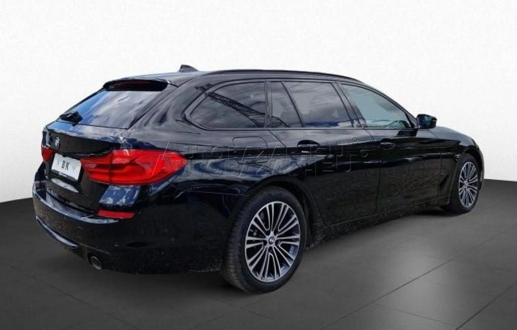BMW rad 5 Touring 520i A/T