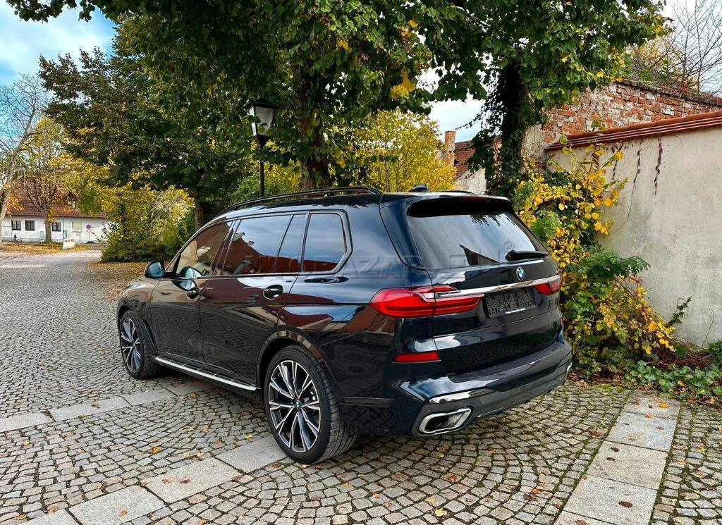 BMW X7 xDrive 40d mHEV A/T