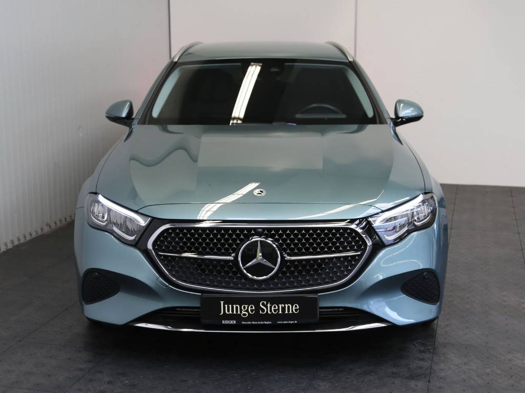 Mercedes-Benz E trieda Kombi 220 d mHEV A/T