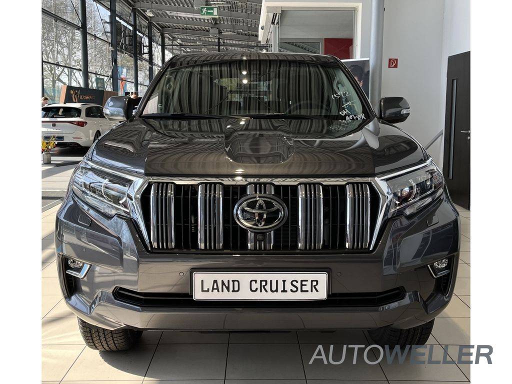 Toyota RAV4 Land Cruiser 2.8 D-4D A/T