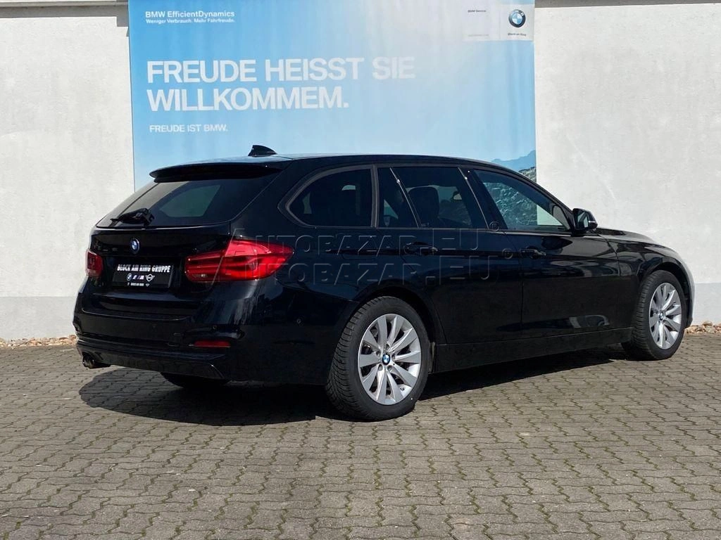 BMW rad 3 320i xDrive A/T