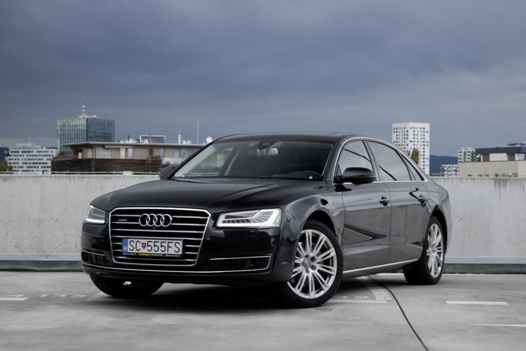 Audi A8