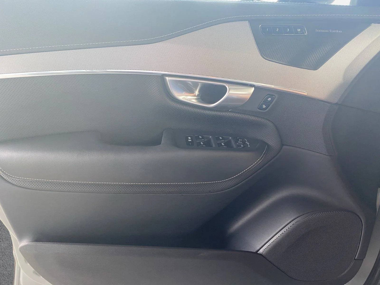 Volvo XC90 2023 na predaj – fotografia 17