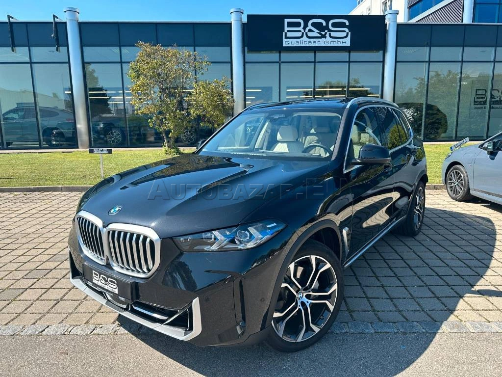 BMW X5 xDrive 40i mHEV A/T