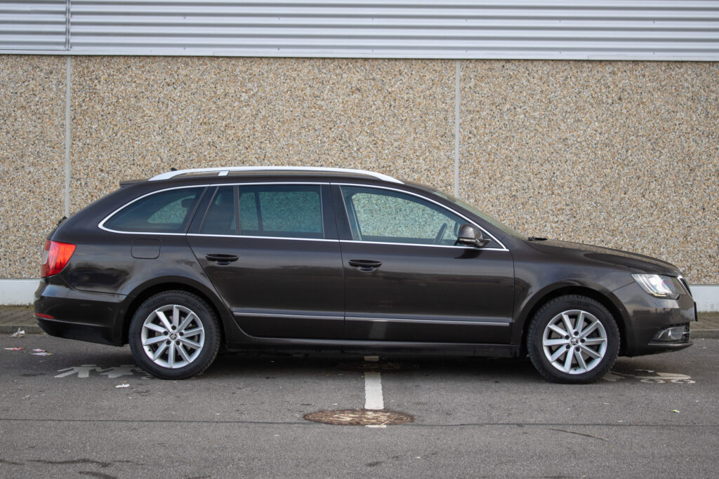 Škoda Superb Combi