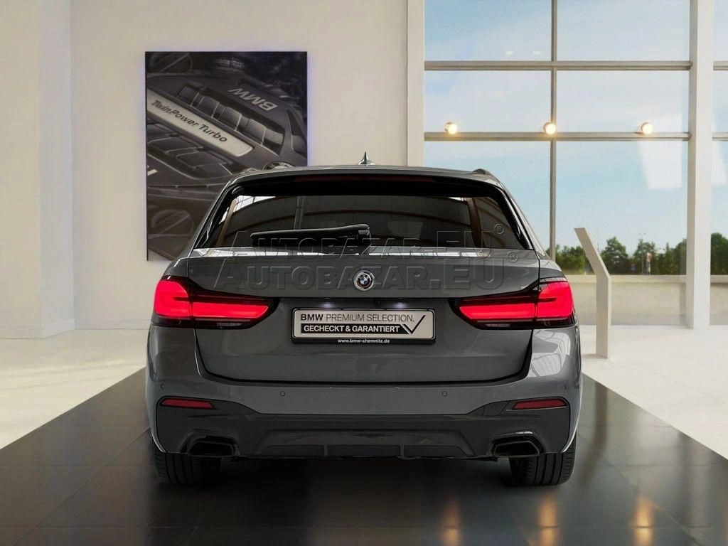 BMW rad 5 Touring 520i mHEV A/T