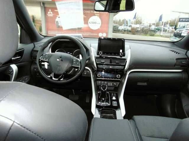 Mitsubishi Eclipse Cross Select A/T