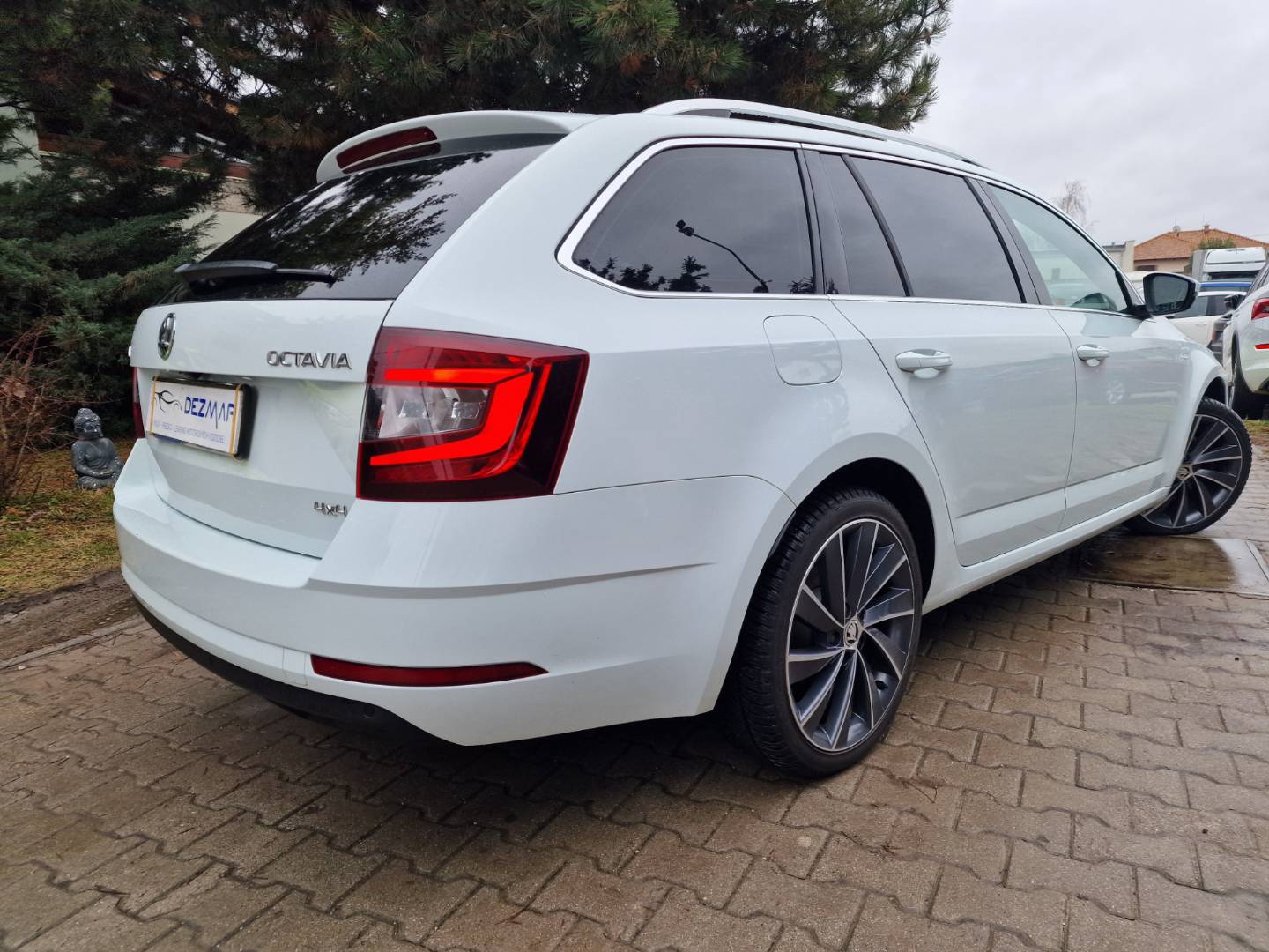 Škoda Octavia Combi 2.0 TDI 184k L&K DSG 4x4 EU6