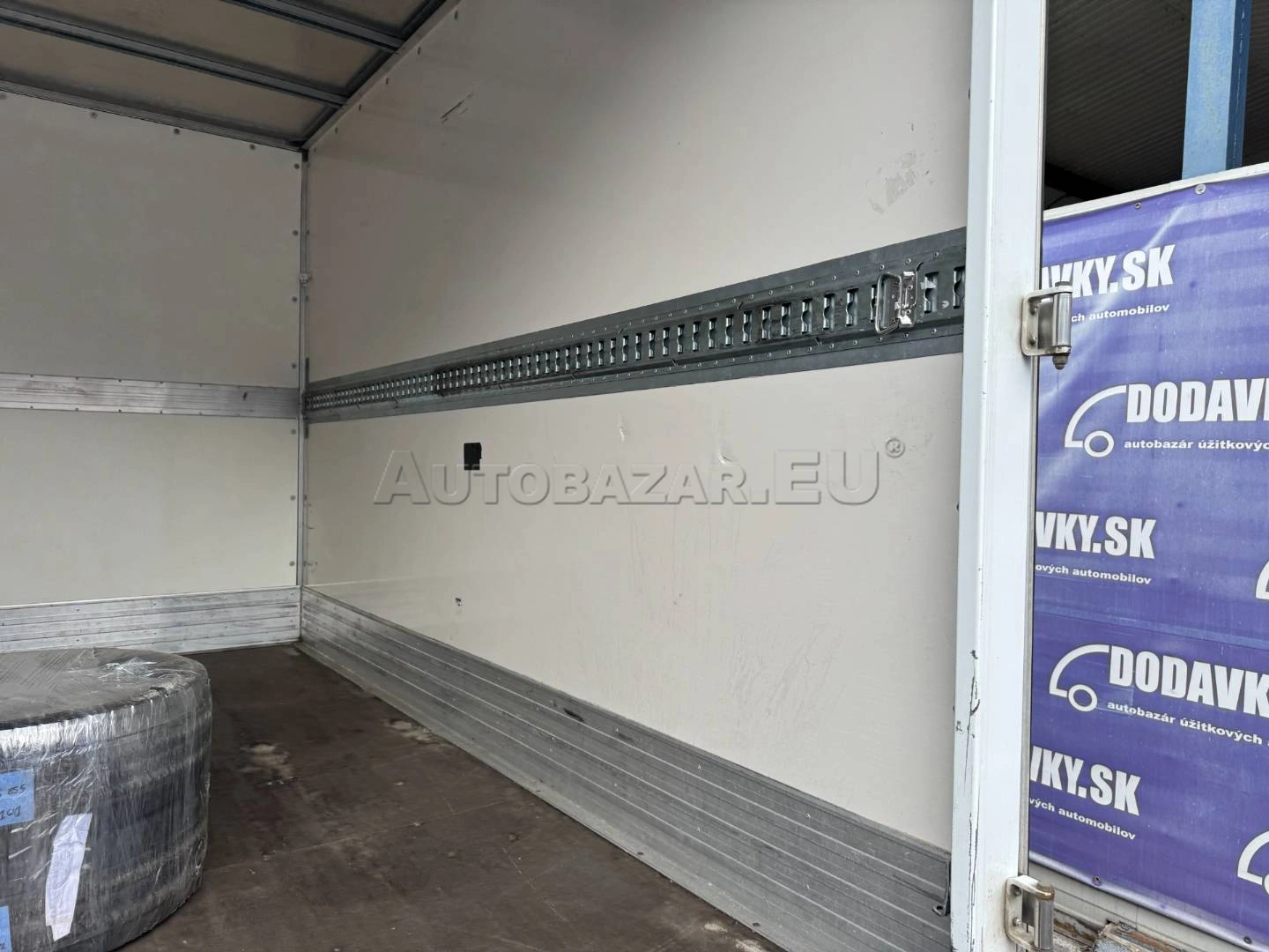 Iveco Daily 35S14V 2,3 D30V 3520mm H2 2022 na predaj – fotografia 34