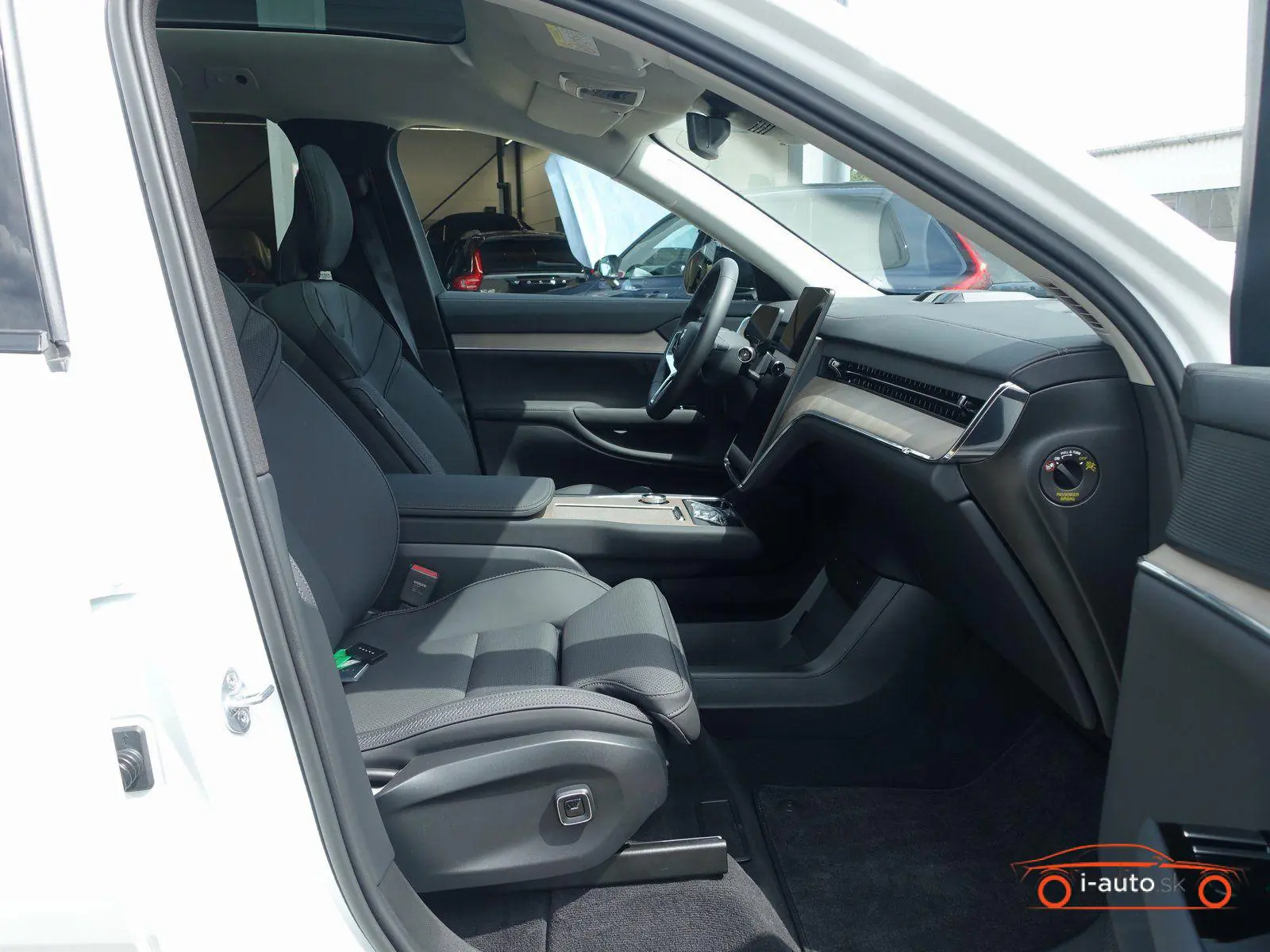 Volvo EX90 2025 na predaj – fotografia 18