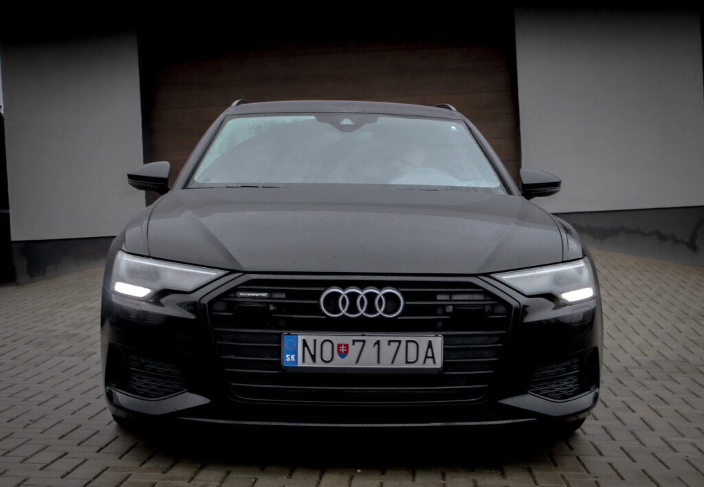 Audi A6 Avant