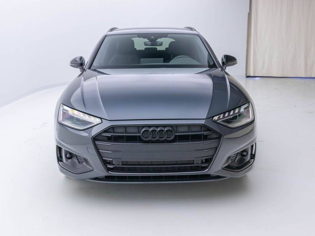 Audi A4 Avant 40 2.0 TDI mHEV Advanced S tronic