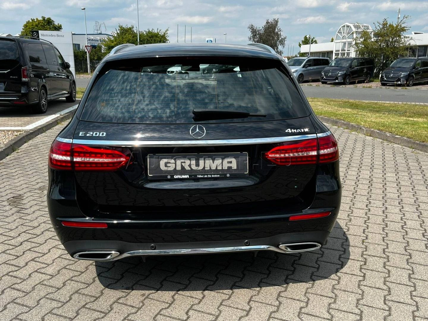 Mercedes-Benz E trieda Kombi 200 4MATIC A/T