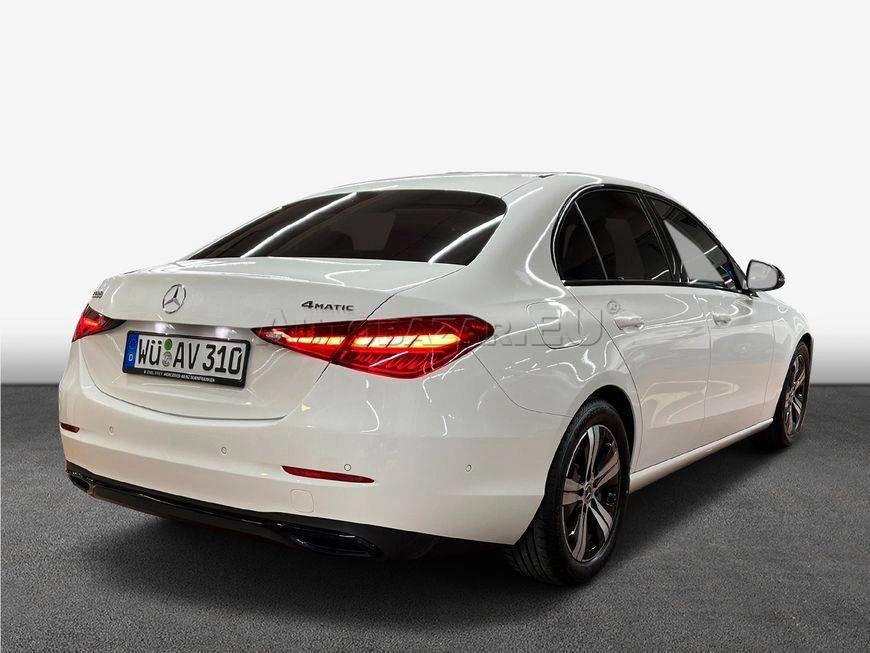 Mercedes-Benz C trieda Sedan 300 mHEV 4MATIC A/T