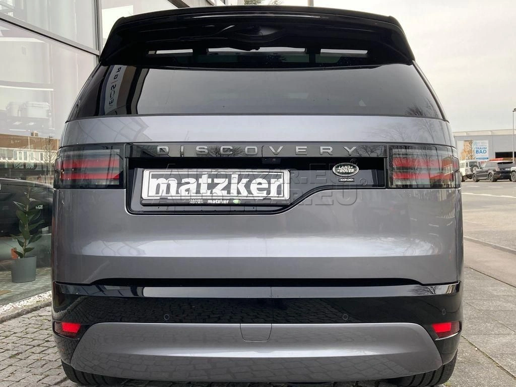Land Rover Discovery 3.0 I6 D300 MHEV R-Dynamic HSE AWD A/T 5+2