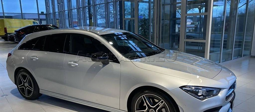 Mercedes-Benz CLA Shooting Brake SB 220 d A/T