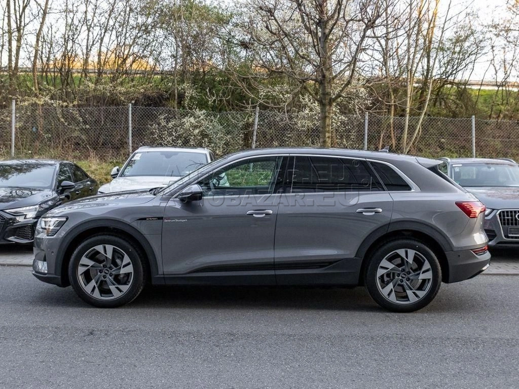 Audi e-tron 50 quattro