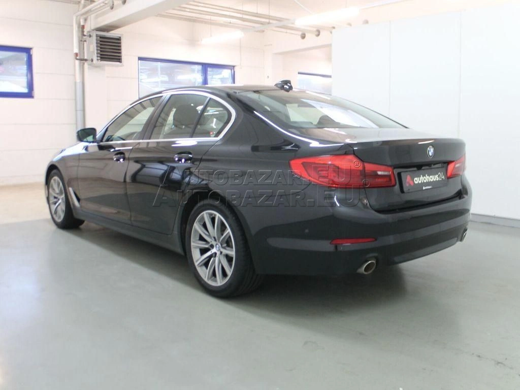 BMW rad 5 520i A/T