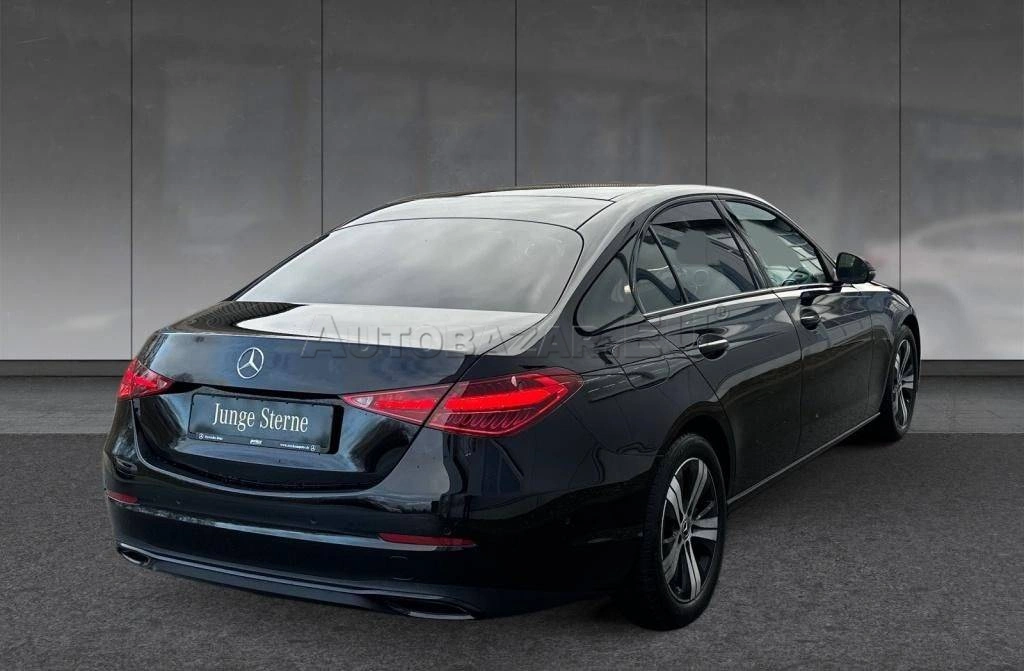 Mercedes-Benz C trieda Sedan 300 d mHEV 4MATIC A/T