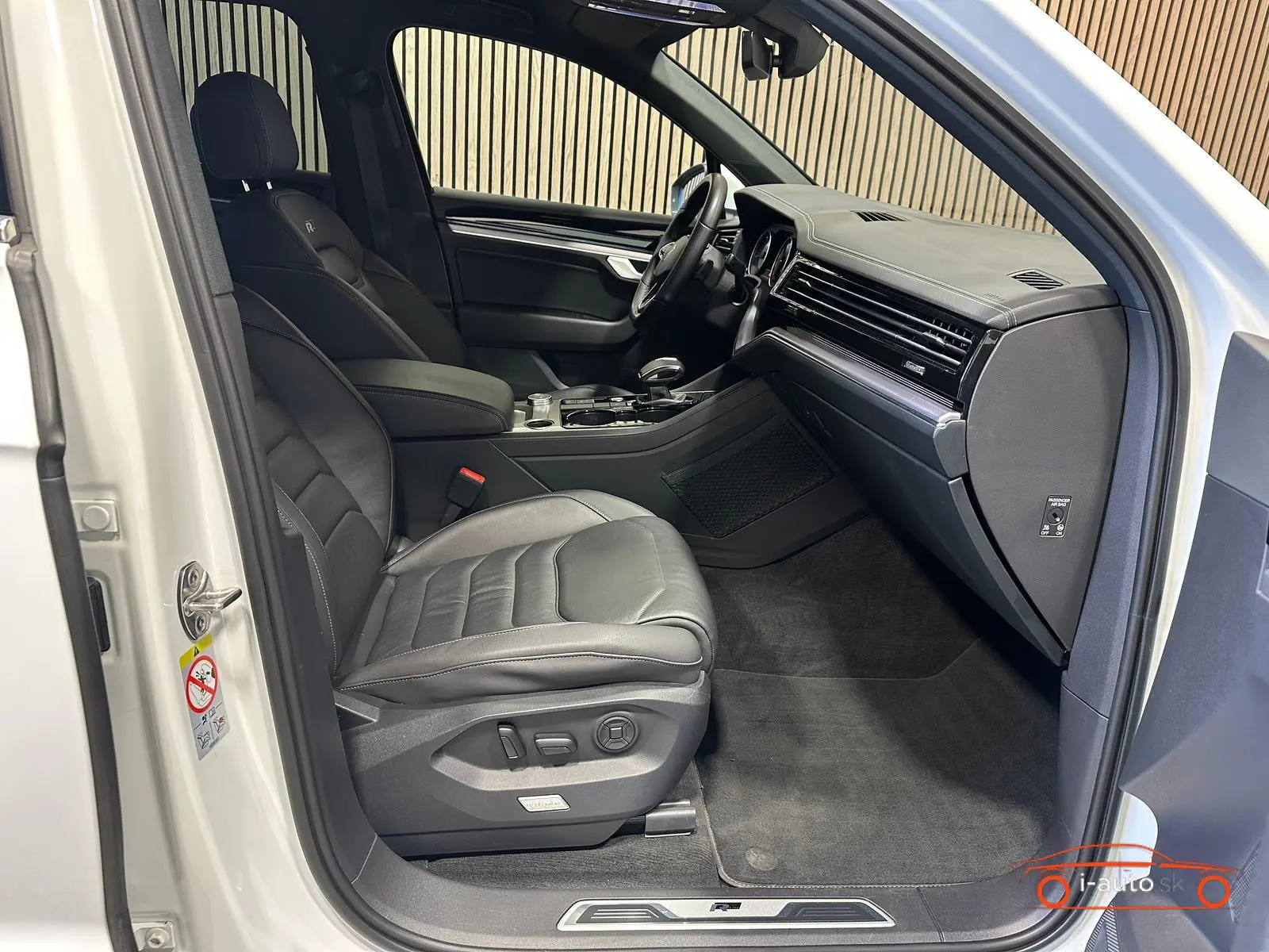 Volkswagen Touareg 2021 na predaj – fotografia 10