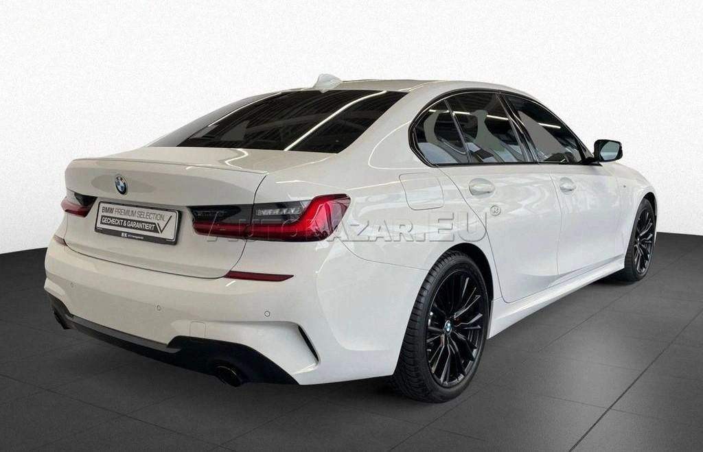 BMW Rad 3 330i A/T