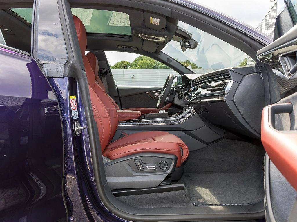 Audi SQ8 TFSI quattro