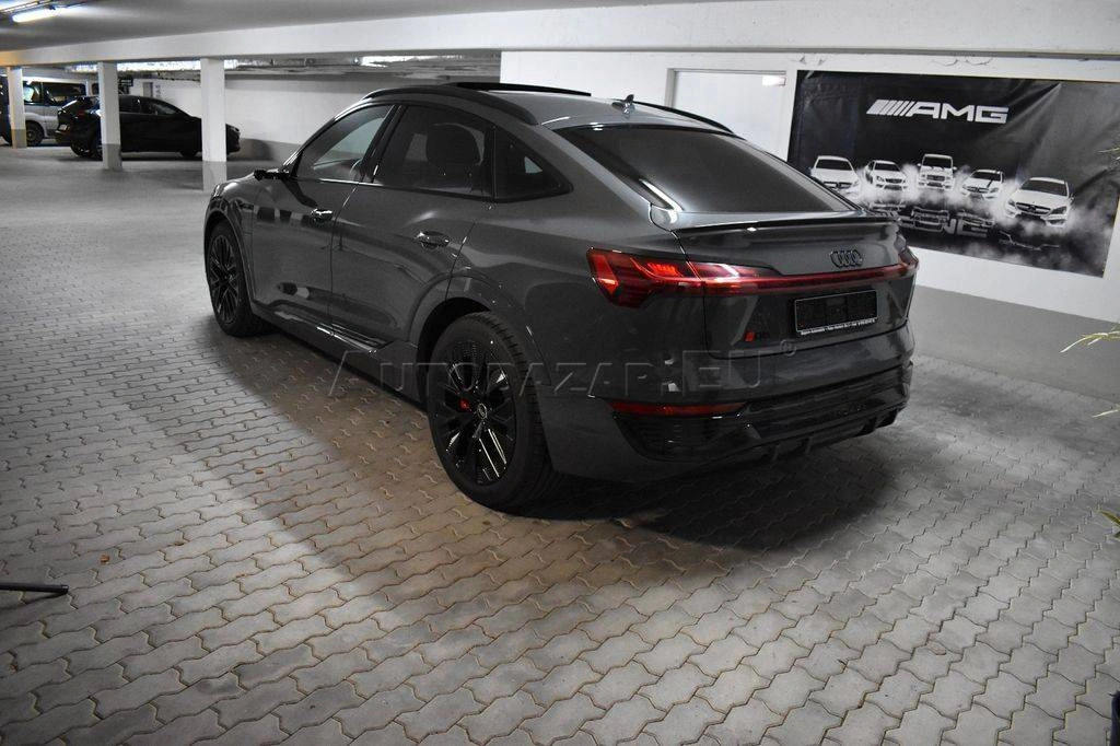Audi Q8 Sportback e-tron S line quattro