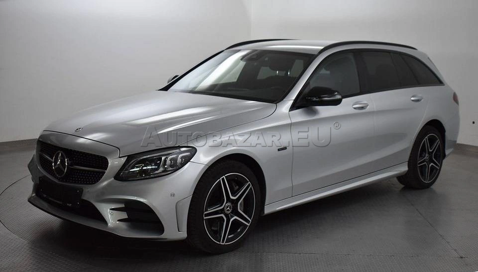 Mercedes-Benz C trieda Kombi Mercedes Benz  300 de T AMG Line