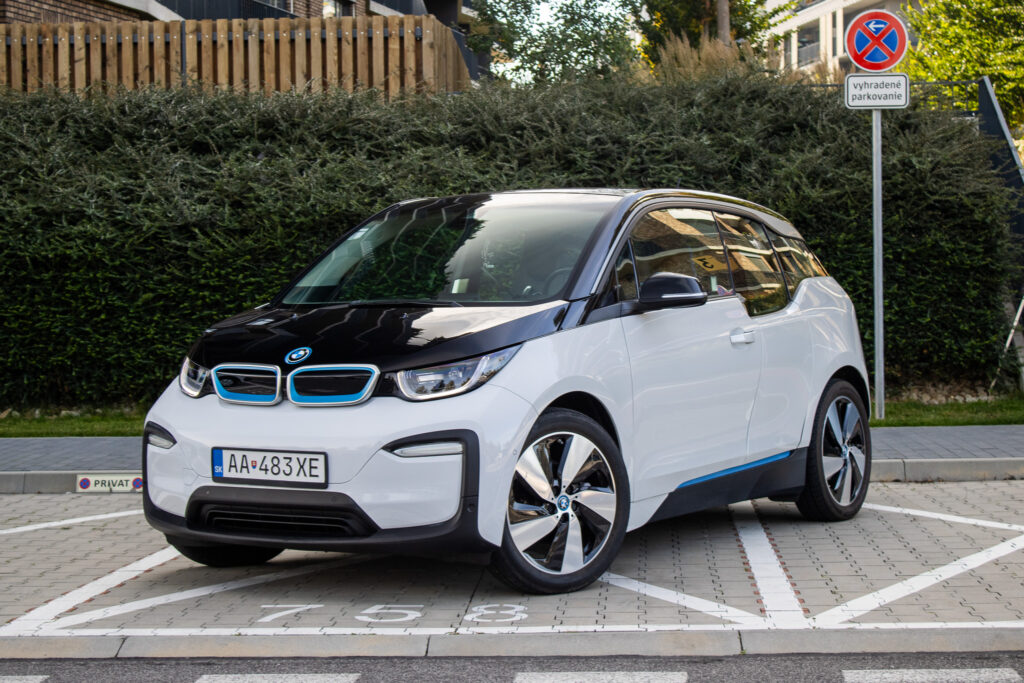 BMW i3