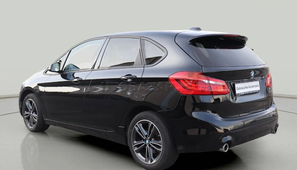 BMW Rad 2 Active Tourer 2   220i A/T