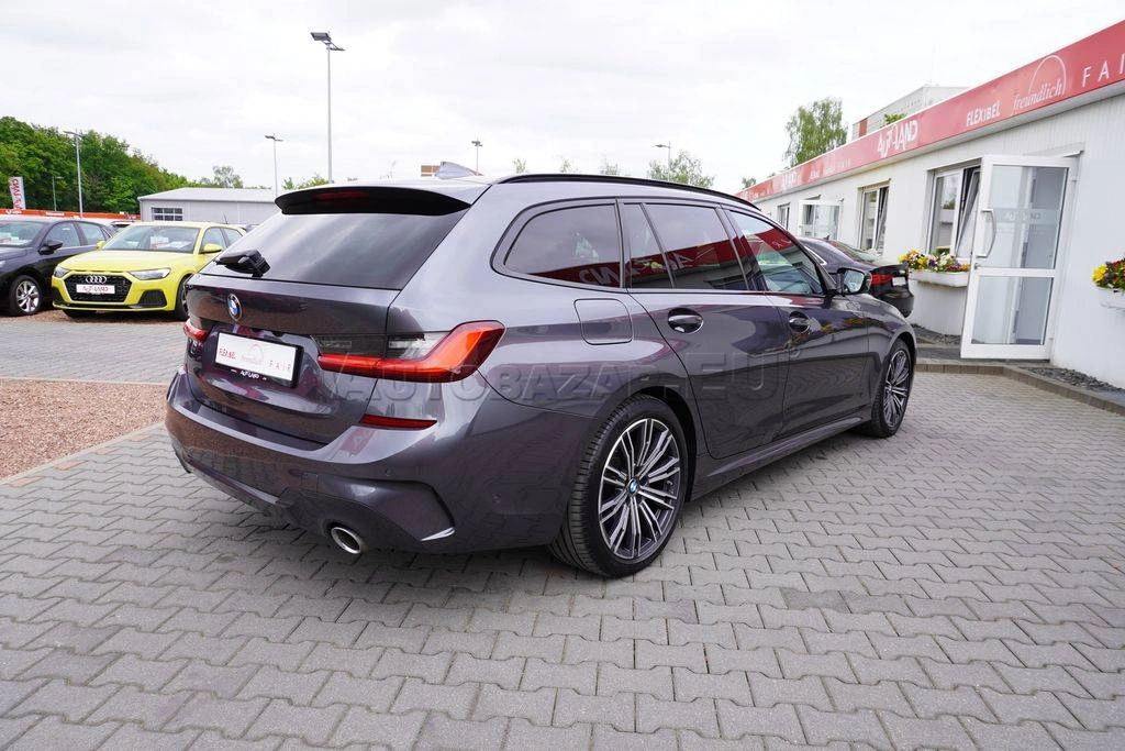BMW Rad 3 Touring 320d mHEV  A/T