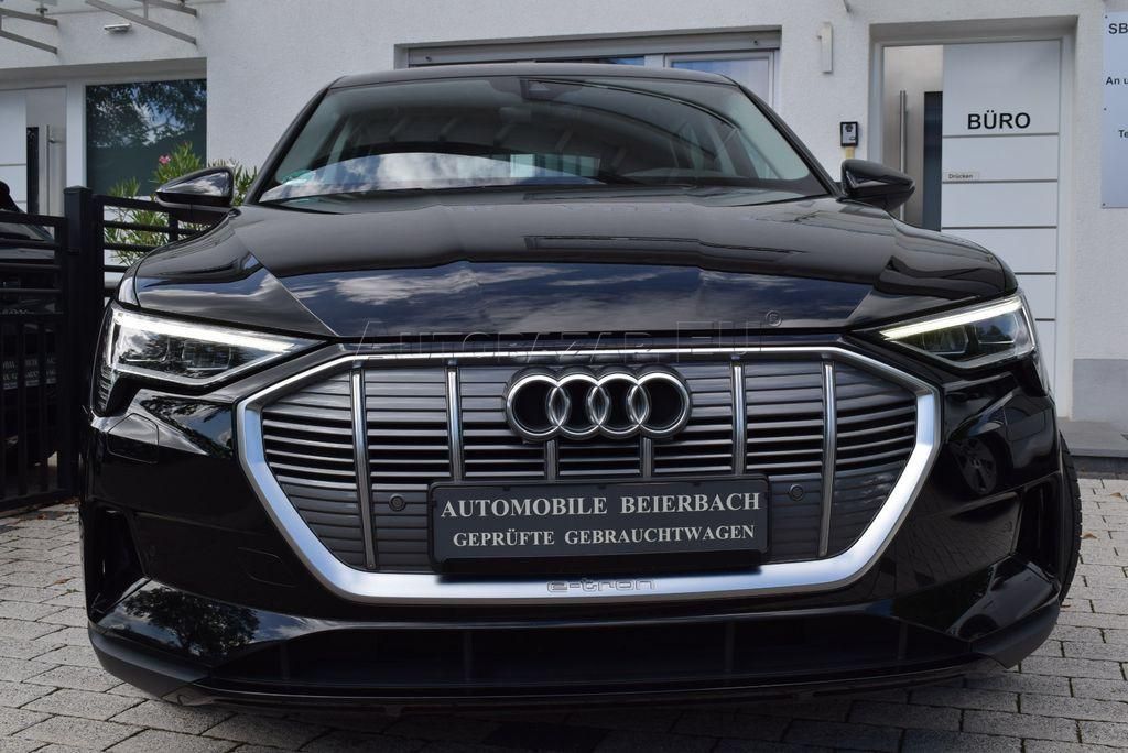 Audi e-tron 50 quattro