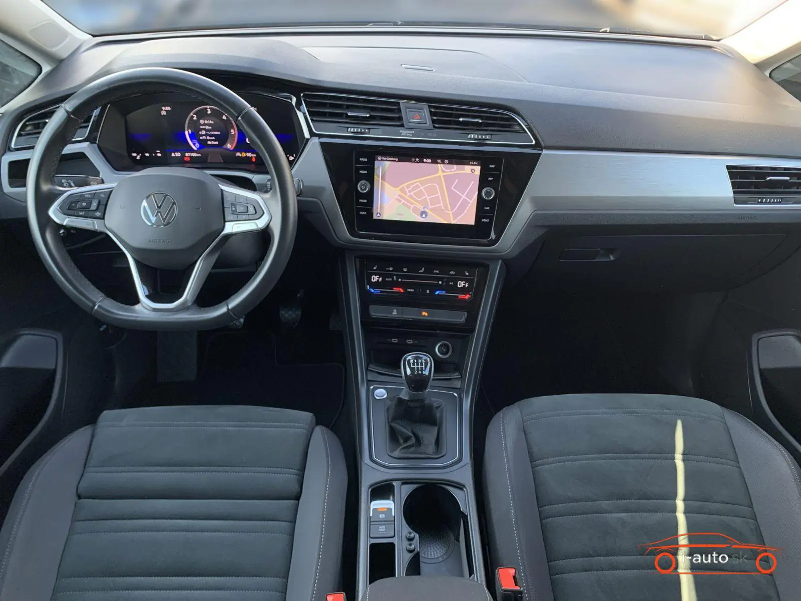Volkswagen Touran 2023 na predaj – fotografia 10