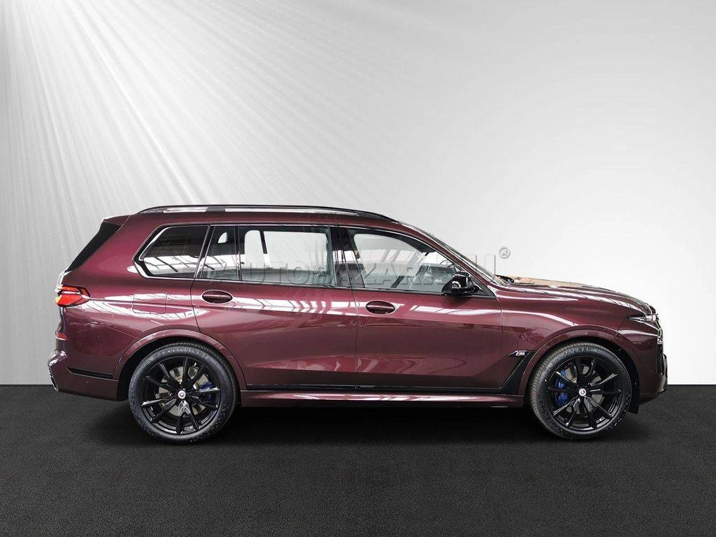 BMW X7 xDrive M60i mHEV A/T