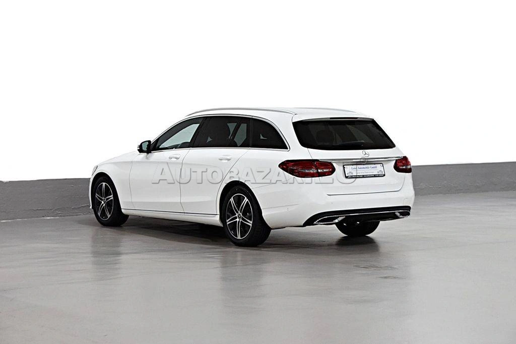 Mercedes-Benz C trieda Kombi 220 d A/T