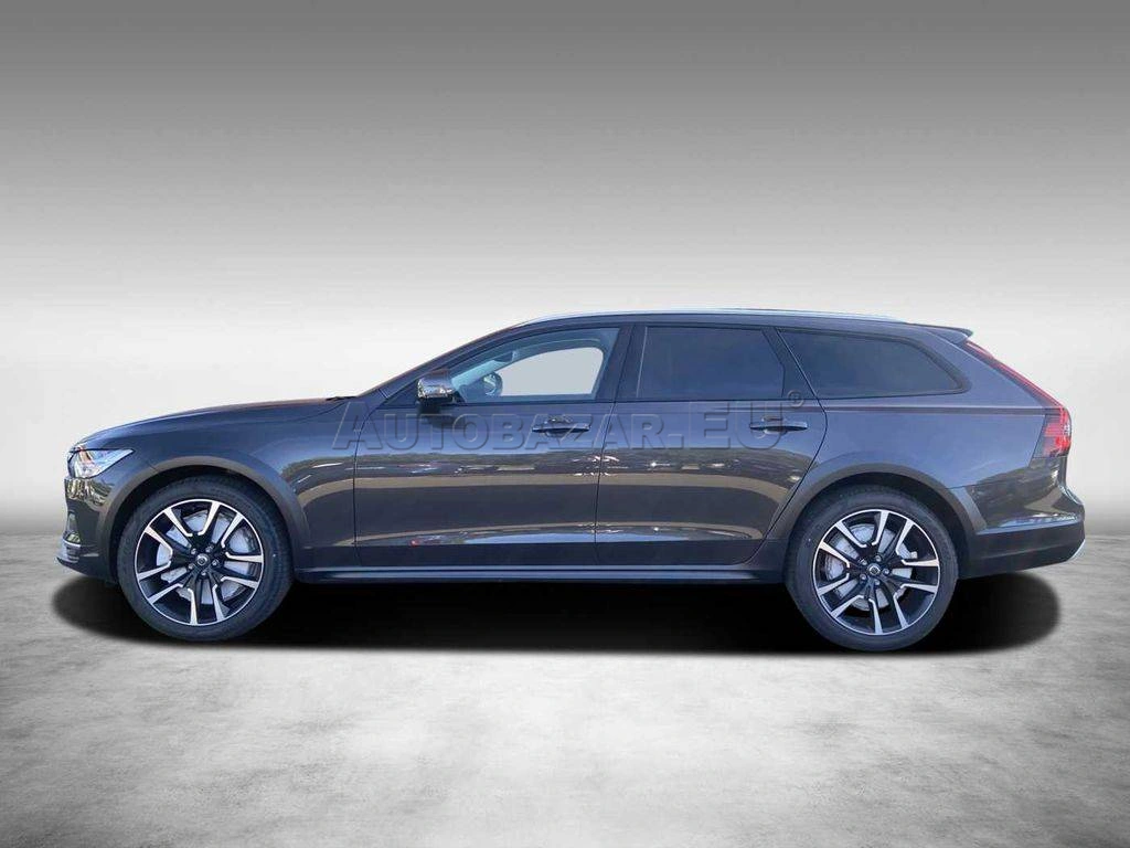 Volvo V90 CC B4 mHev Plus AWD A/T