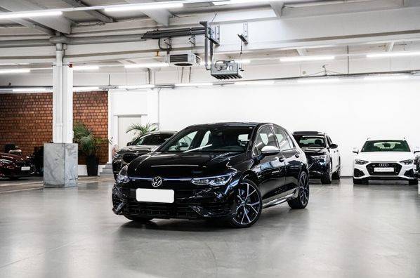 Volkswagen Golf 2.0 TSI 320k R 4MOTION DSG