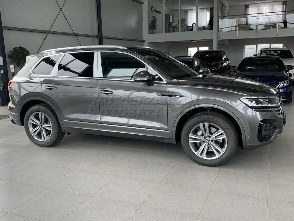 Volkswagen Touareg 3.0 V6 TDI SCR 286k R-Line 4Motion Tiptronic