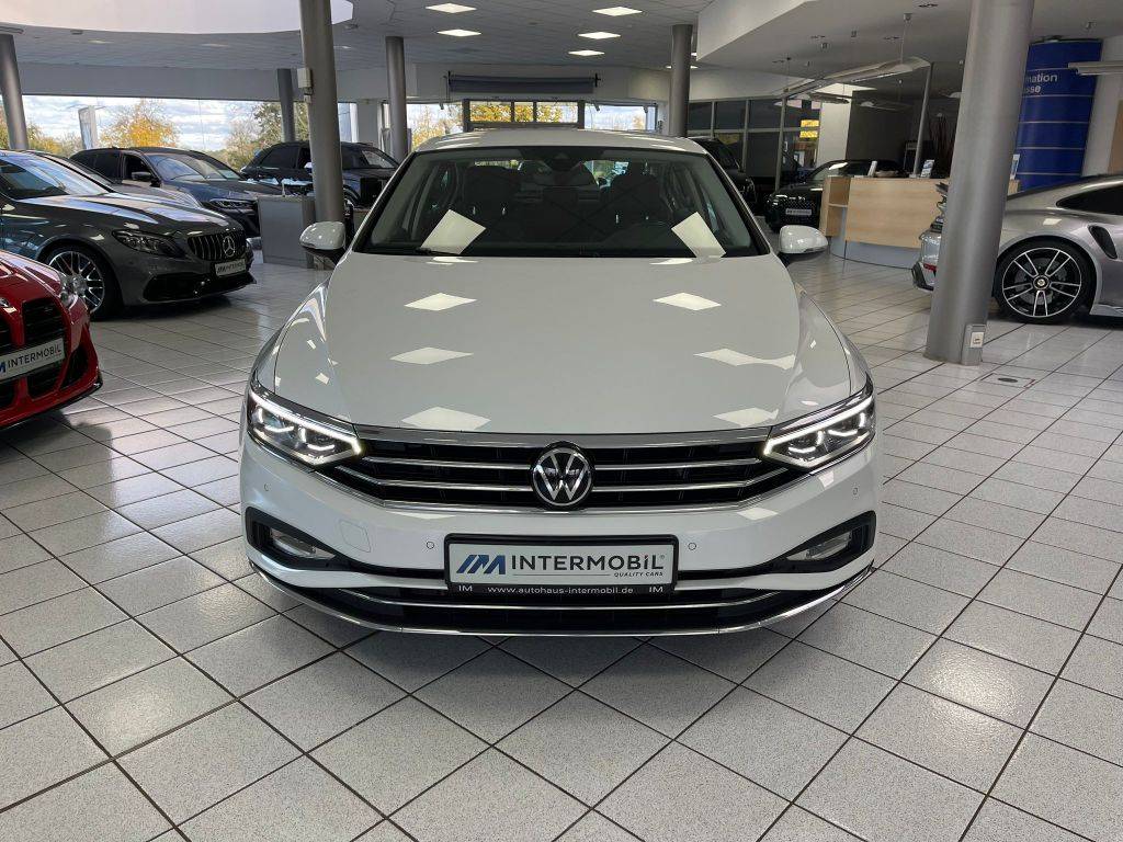 Volkswagen Passat 2.0 TDI Elegance DSG