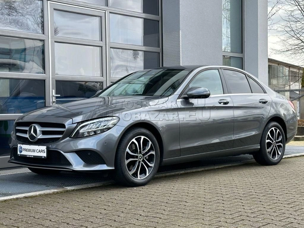 Mercedes C trieda 220 d 4MATIC A/T