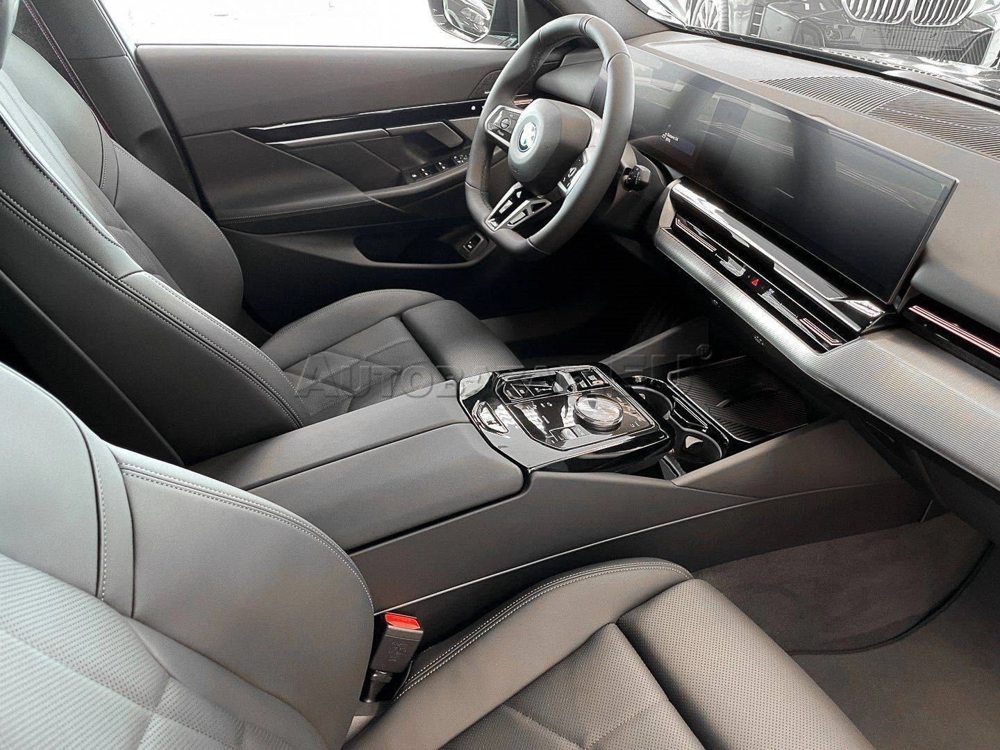 BMW Rad 5 Touring 520 d xDrive