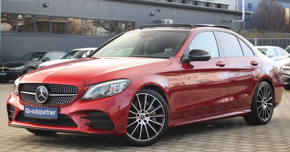 Mercedes-Benz C trieda Sedan 300 d A/T