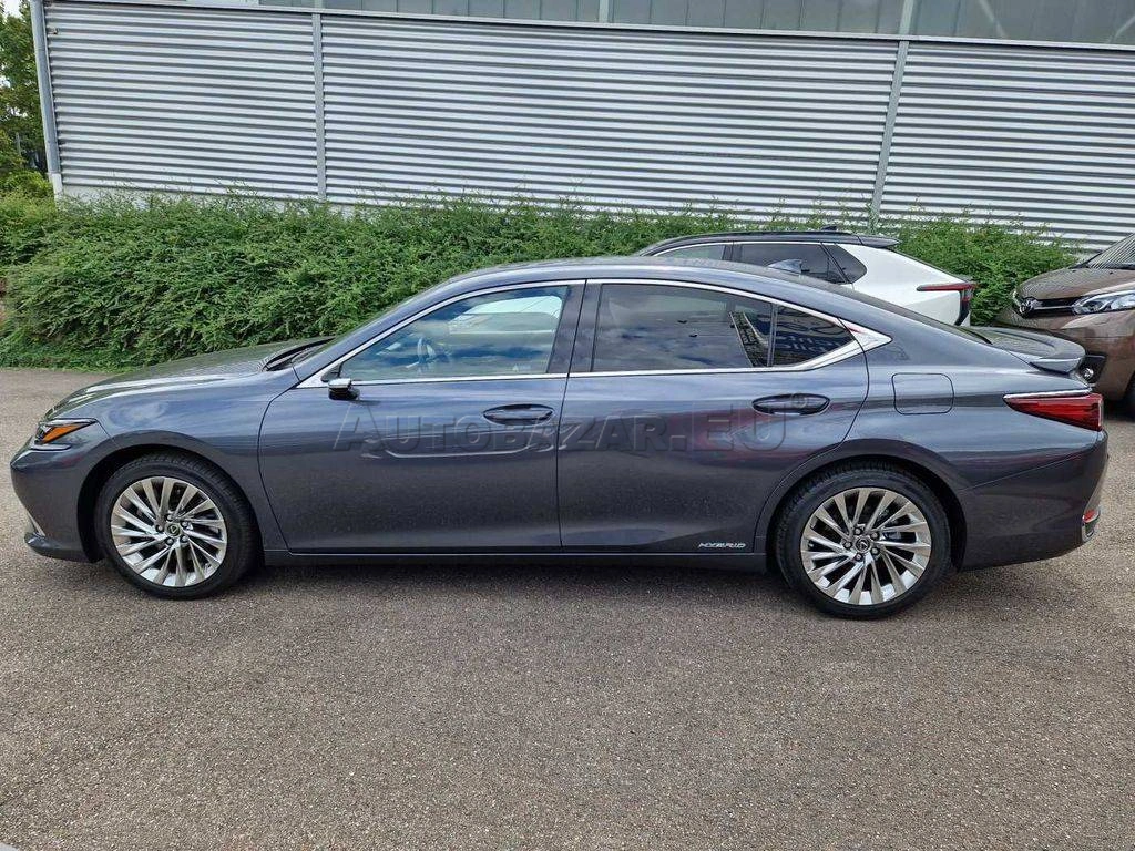 Lexus ES 300 h Luxury Line