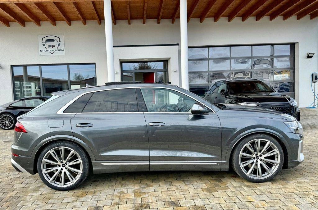 Audi SQ8 4.0 TFSI quattro