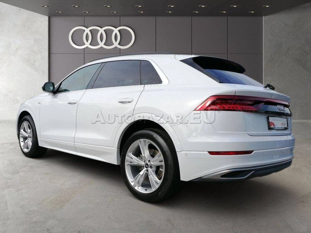 Audi Q8 50 3.0 TDI mHEV quattro tiptronic